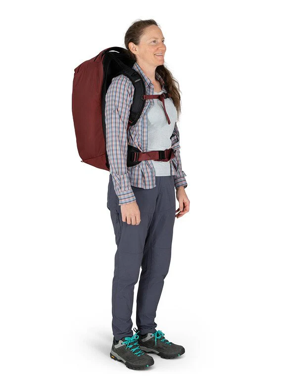 Women's Fairview 40 Backpack - Image 5